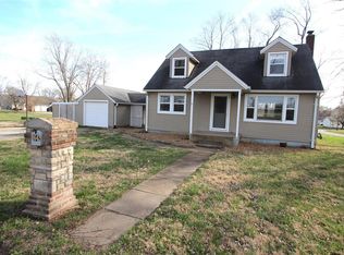1642 Doubet Rd, Farmington, MO 63640