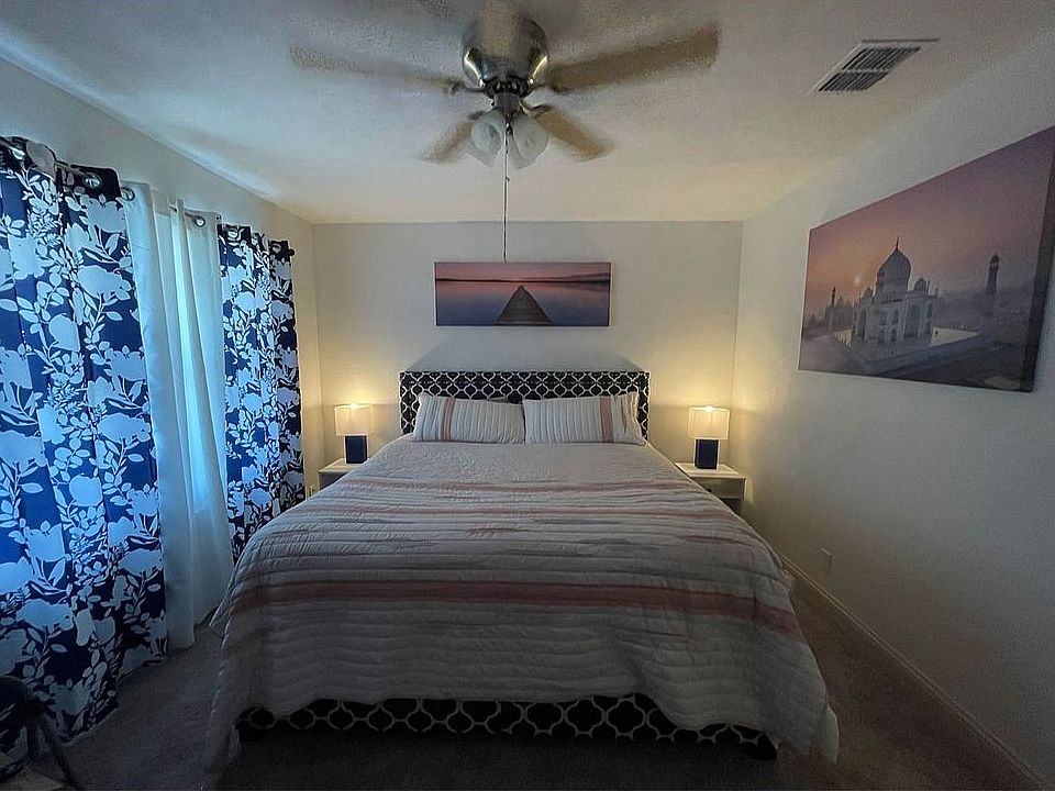 1st image of 1025 Clare Dr