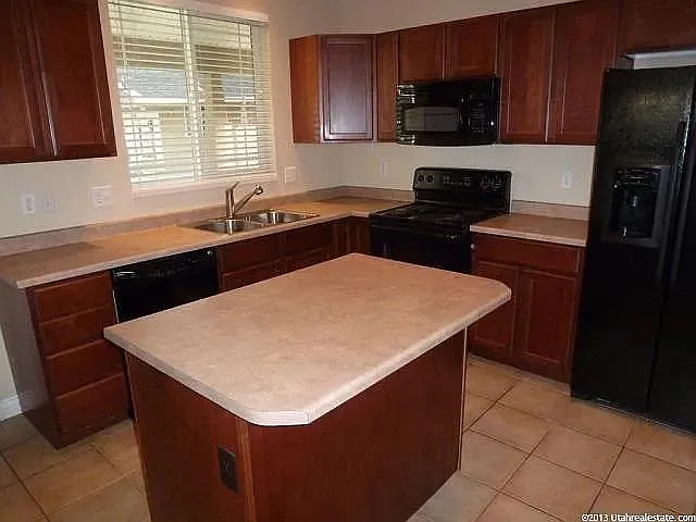 11769 S Shadow View Ln — Photo 4