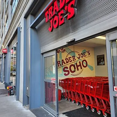 Rented by Douglas Elliman | media 25