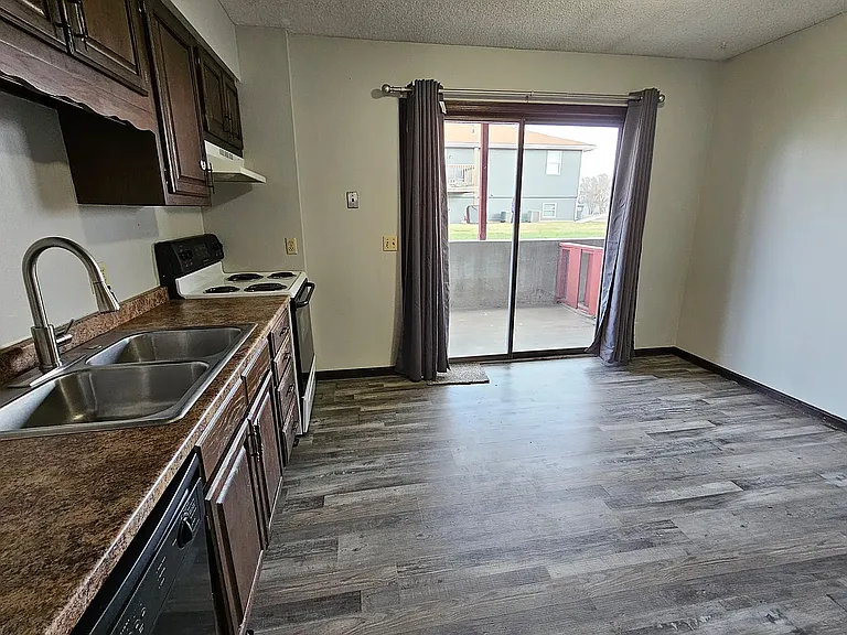 2308 W 7th Ave #B — Photo 10