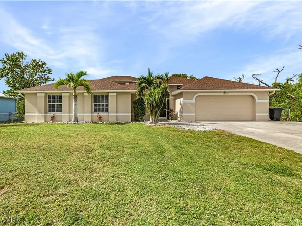 11891 Oakland Dr, Bokeelia, FL 33922