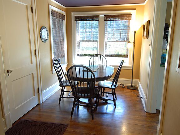 Breakfast room