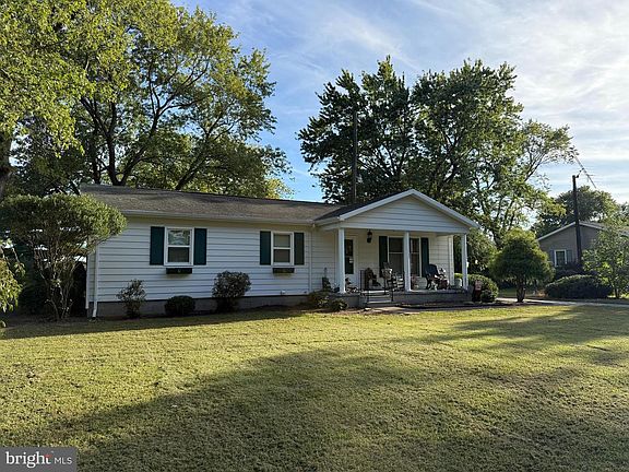 5th image of 7132 Airport Rd