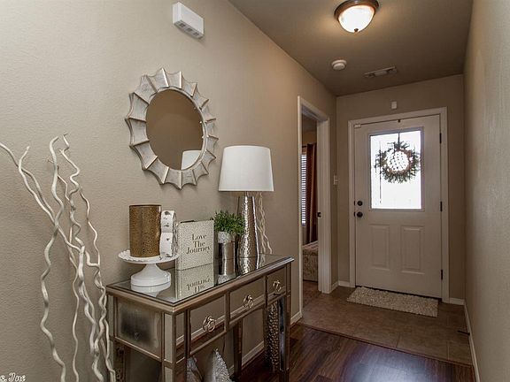 3rd image of 921 Anemone Dr
