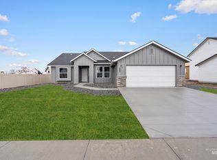 487 Hamlow Ave, Middleton, ID 83644