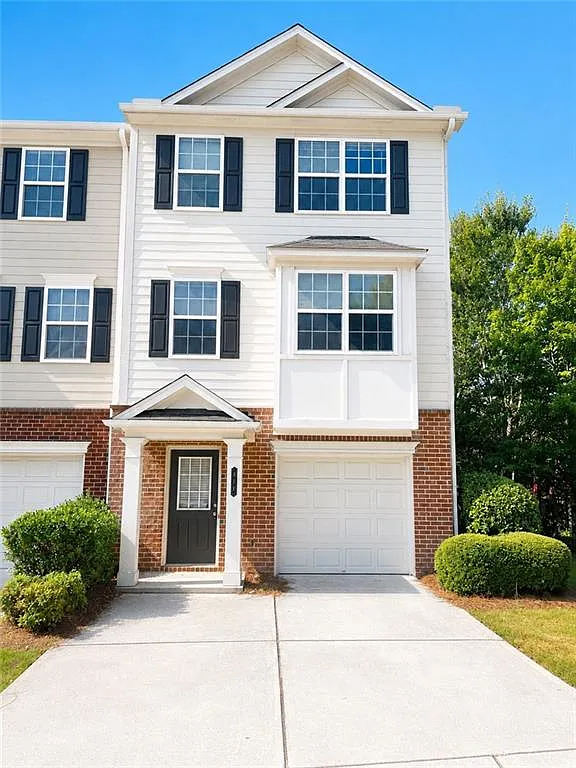 3 bed, 3.5 bath, 1776 sqft, $2,350 — Photo 1