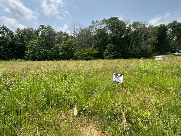 2623 Campbellsville Rd, Greensburg, KY 42743