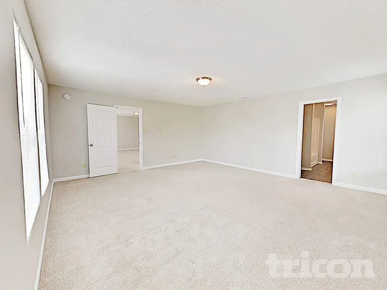 7921 Crackling Ln — Photo 24