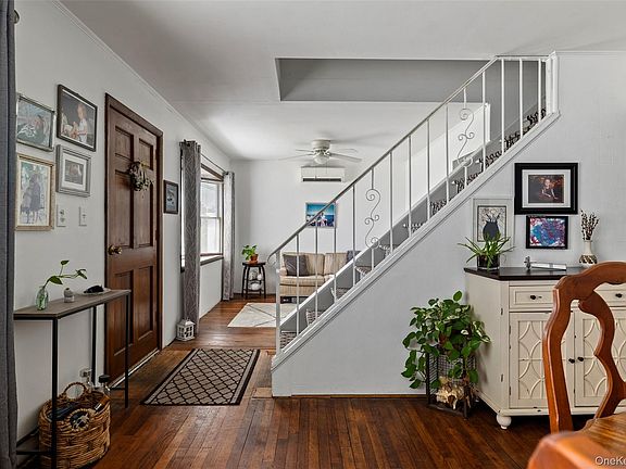 3rd image of 190 Cottage Boulevard