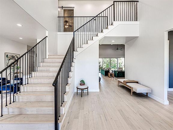 5th image of 18333 Chelsea Cir