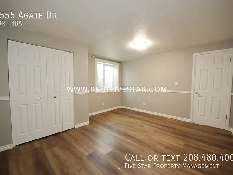 1555 Agate Dr — Photo 17