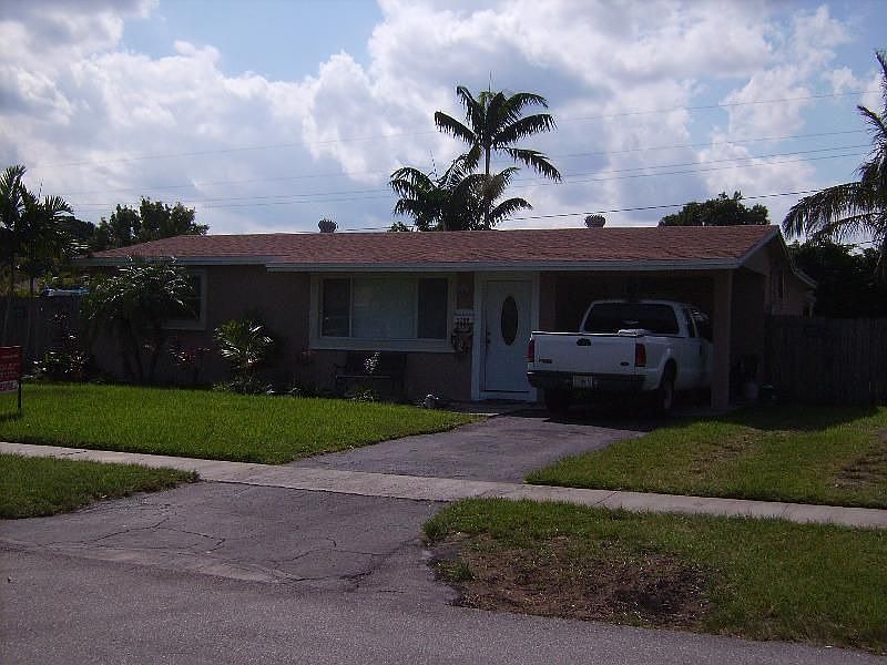 1st image of 5209 SW 92nd Ter