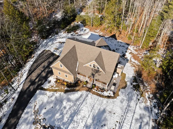28 Mayberry Landing, Naples, ME 04055