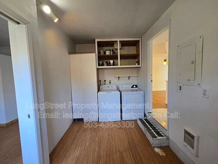 2711 Newton St — Photo 26