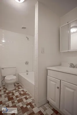 Rented by Metropolitan Property Group | media 13