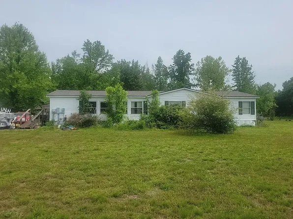 135 Dogwood Ln, Linden, TN 37096