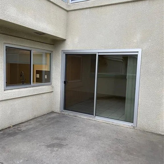 18504 Mayall St #C — Photo 8