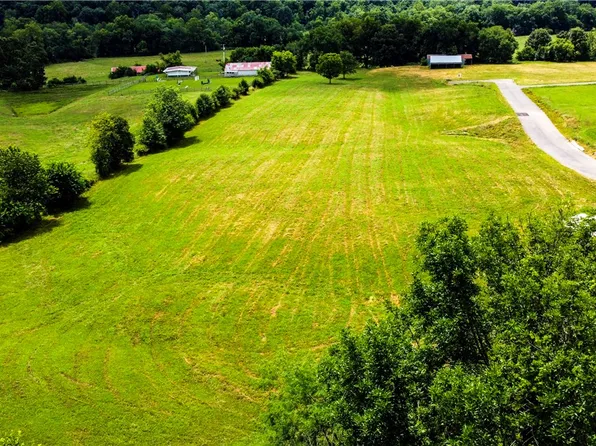 541 Reed Valley Rd, Fayetteville, AR 72704