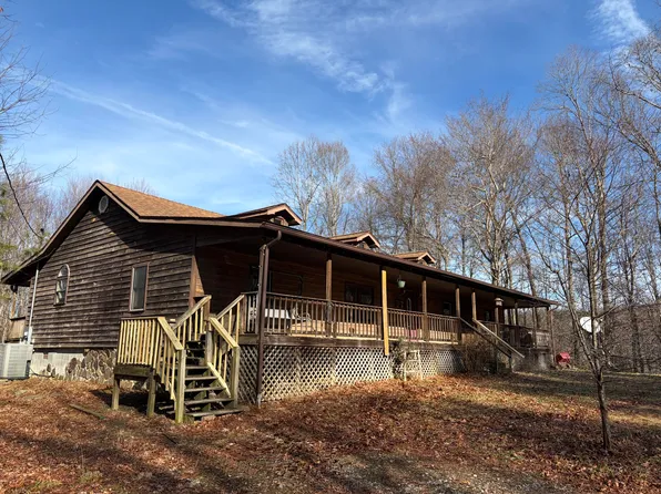 1408 Callahan Rd, Craigsville, WV 26205