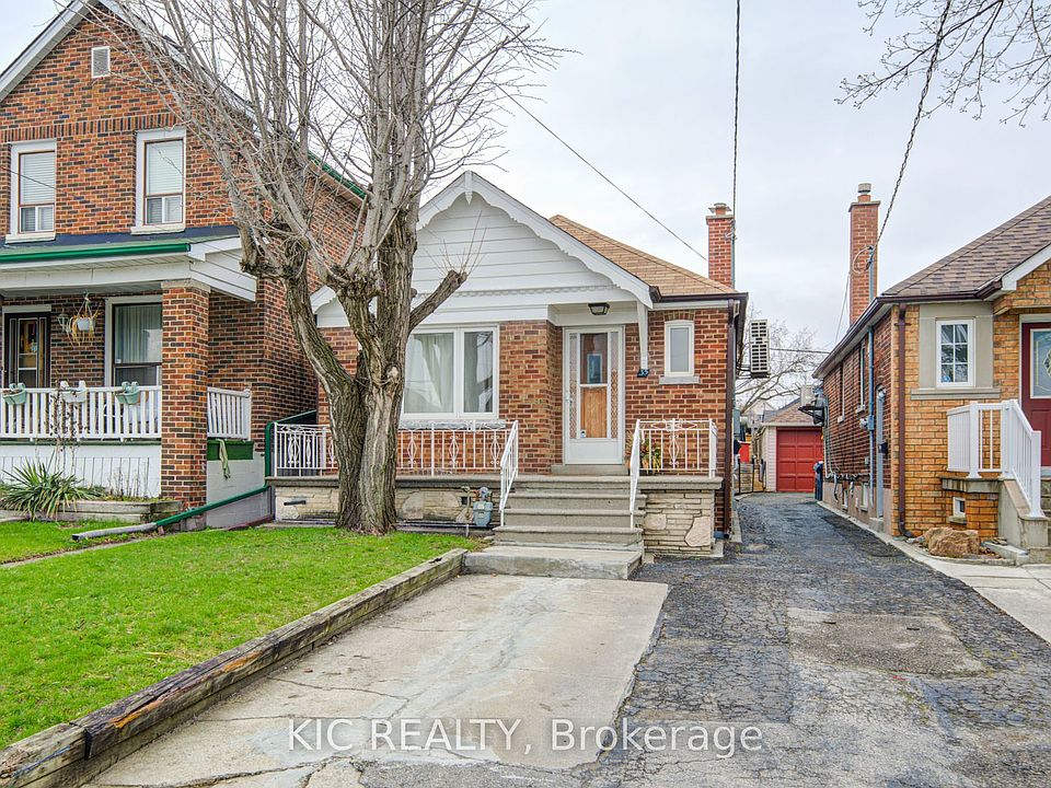 1st image of 35 Montcalm Ave