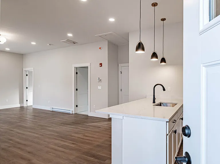 261 Main St #1 — Photo 3