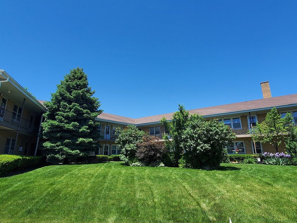 1st image of 5916 N Odell Ave APT 4B