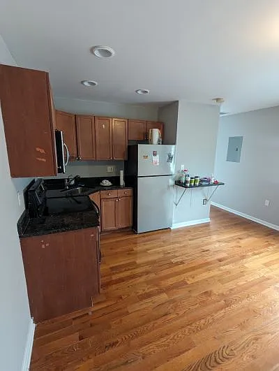Kitchen/Living Area