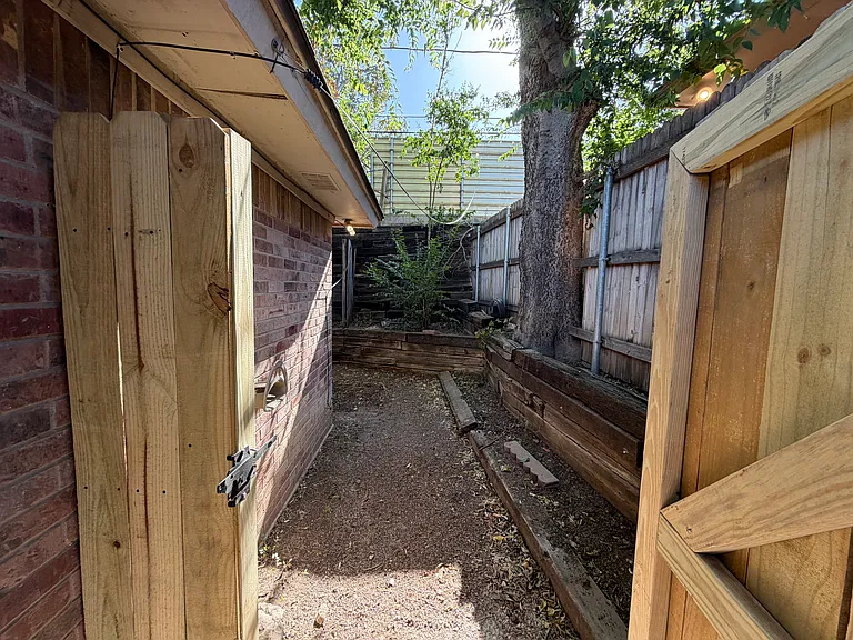 6261 Canyon Cir — Photo 13