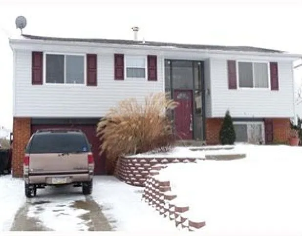1408 Foote St photo 1