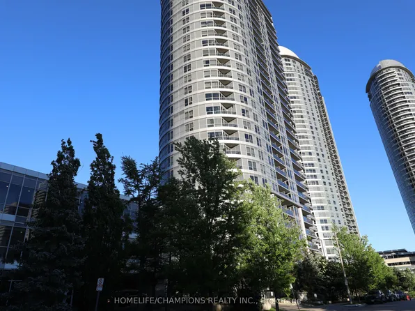 151 Village Green Sq Unit 403, Toronto, ON M1S 0K5