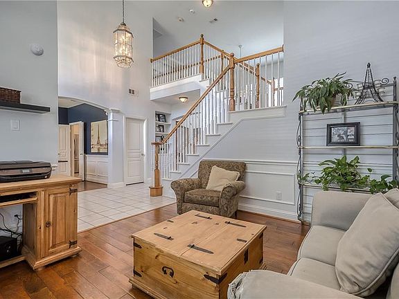 4th image of 4234 Arbor Creek Dr