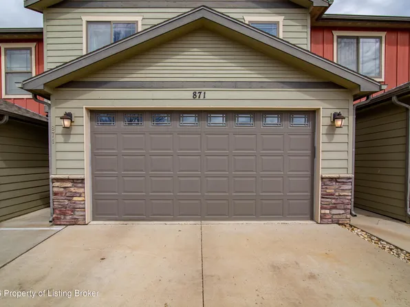 871 10th St E, Dickinson, ND 58601