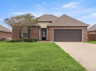 1911 Heberts Pass, Lake Charles, LA 70607