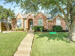 4004 Daden Oaks Dr, Plano, TX 75093