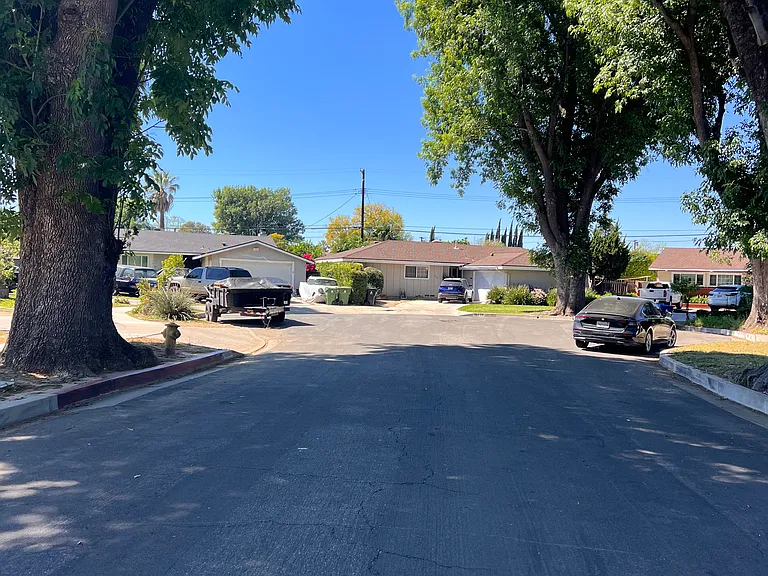 16066 Bahama St — Photo 13
