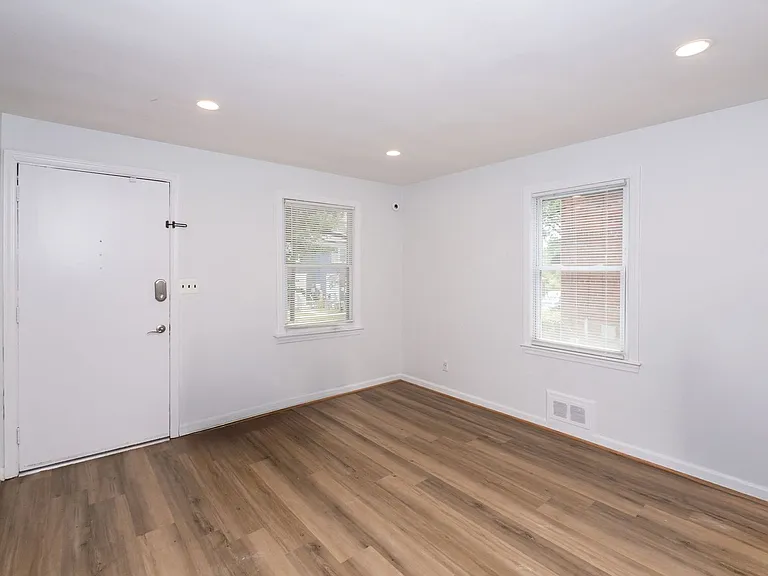 3459 23rd St SE — Photo 20