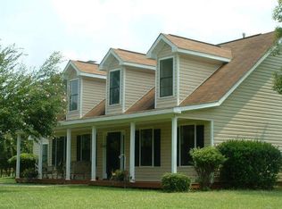 20 Willow Creek Dr, Newnan, GA 30263