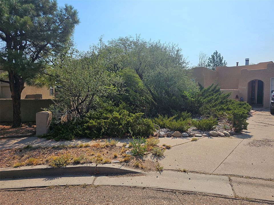 1st image of 2311 Calle Brocha