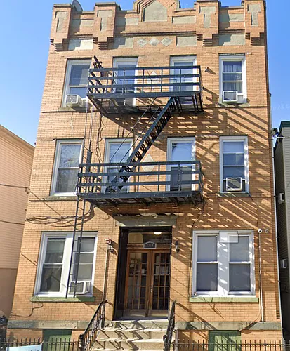 209-210 New York Ave #A10 Photo 1