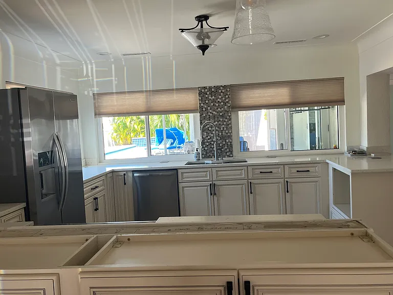 7039 Hibiscus Ave S — Photo 10
