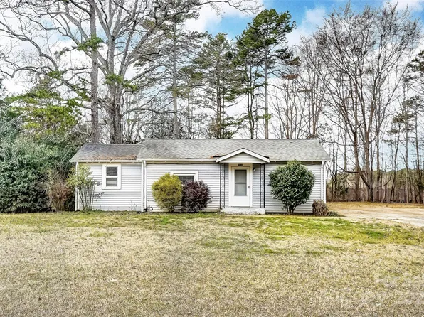 7909 Large Oak Ln, Mint Hill, NC 28227