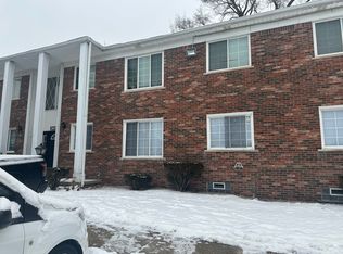 39477 Van Dyke Ave APT 708, Sterling Heights, MI 48313