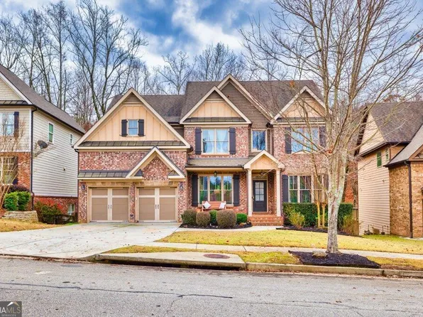 4510 Sierra Creek Dr, Hoschton, GA 30548