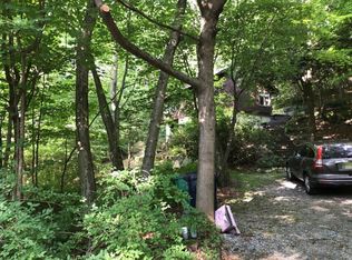 175 E Mountain Rd N, Cold Spring, NY 10516