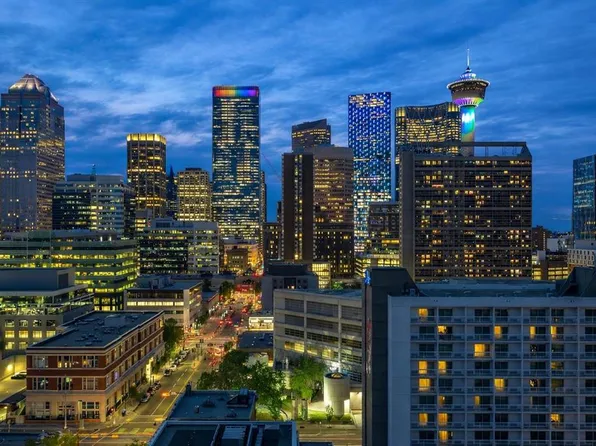 135 N 13th Ave SW #1703, Calgary, AB T2R 0W8