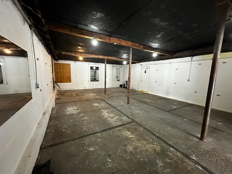 302 Radford St #A — Photo 10