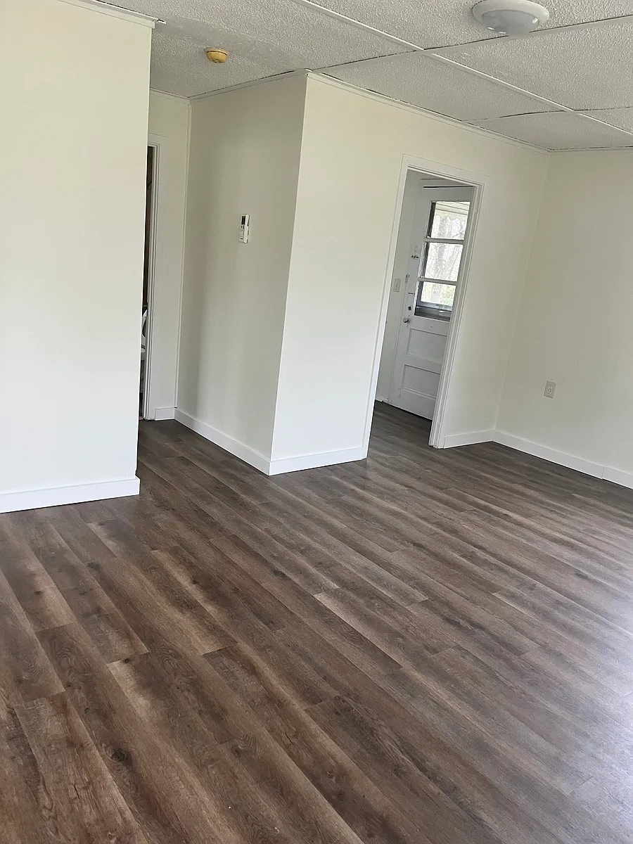 Building Photo - 962 Hilltop Ct