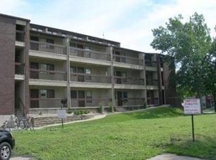 1009 S 1st St #10528742, Champaign, IL 61820