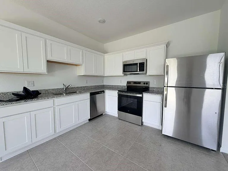 3628 Spire Dr — Photo 4